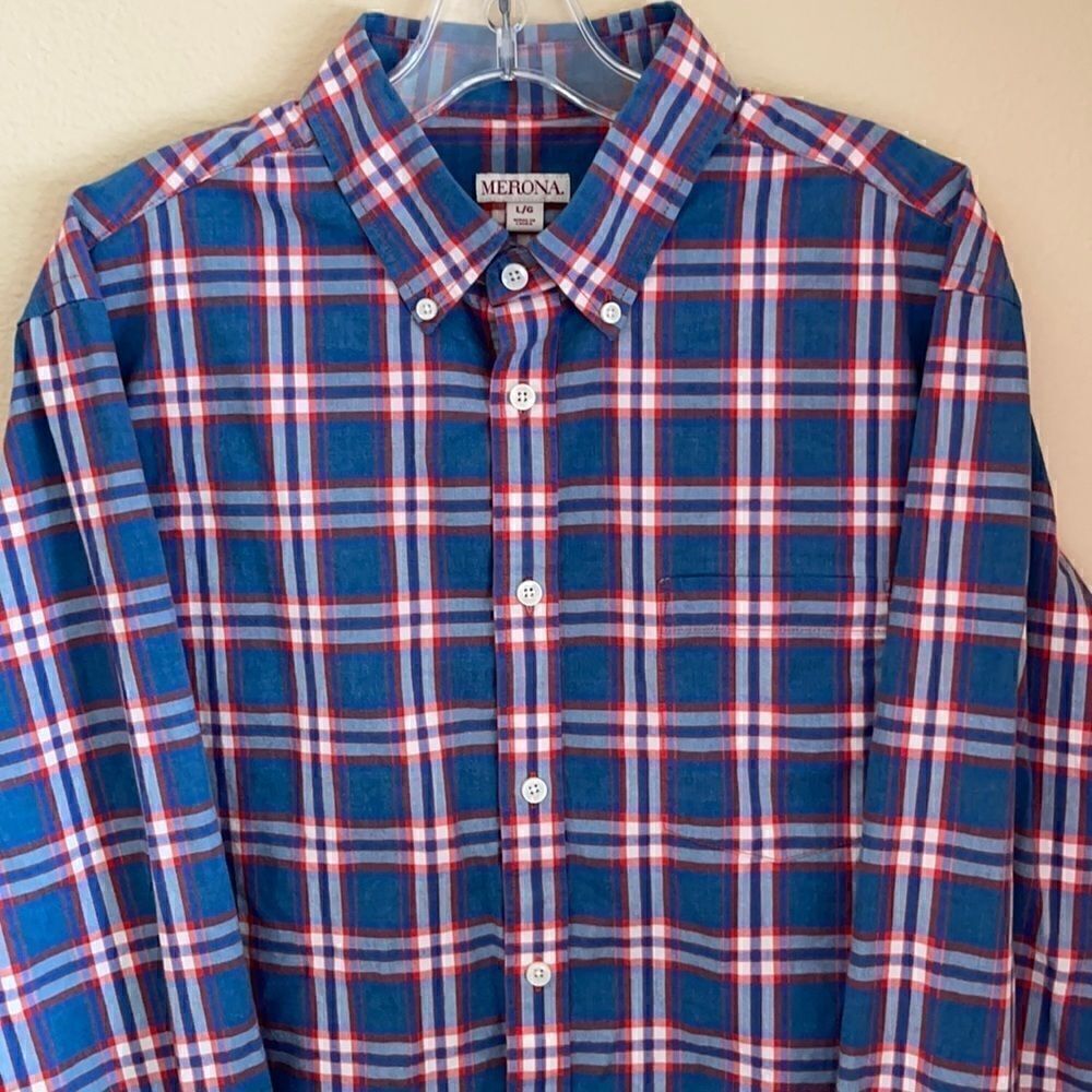 Merona 💯 cotton casual button up shirt.  Size Large.